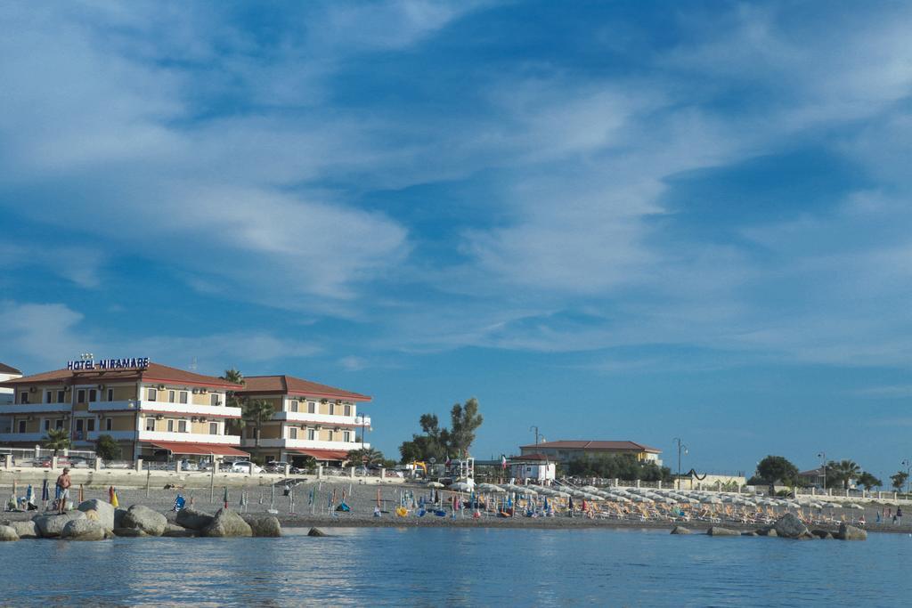 Hotel Miramare Cirò Marina エクステリア 写真