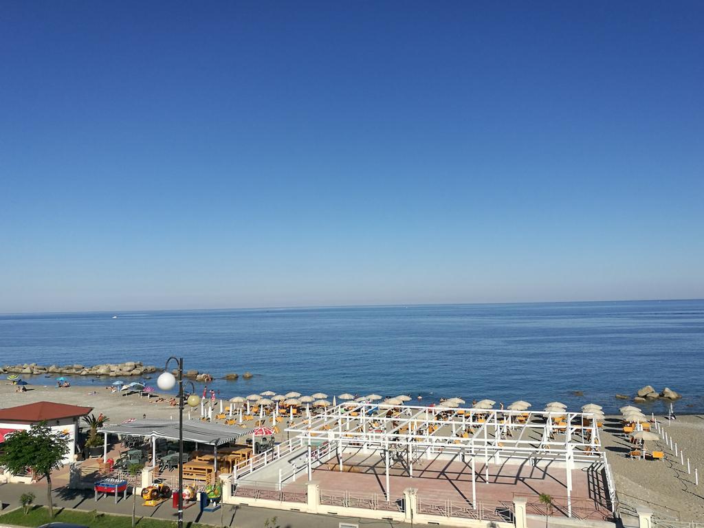 Hotel Miramare Cirò Marina エクステリア 写真